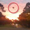 시드니 하늘에 나타난 주황빛 UFO 정체는?