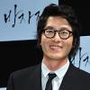[NTN포토] 조여정, 두 남자 사이에서 ‘방긋방긋’