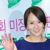 [NTN포토] ‘시원한 올블루’ 류현경, ‘뒤가 더 화끈하죠?’