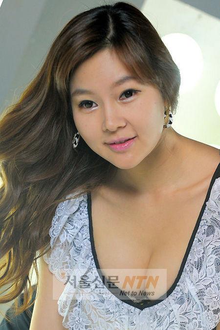 [NTN포토] 지연수, ‘섹시한 가슴라인’ 후끈~