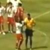 경기中 선수 찌른 브라질 축구심판 경악