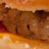 ‘죽음의 칼로리’ 폭탄버거 상륙… 어떤 맛?