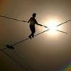 높이 36m·길이 104m 아찔한 줄타기