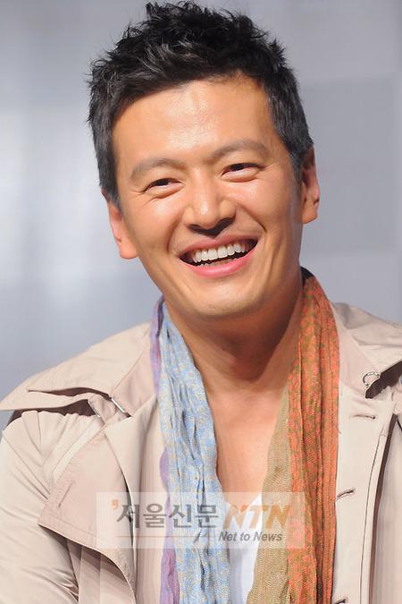 [NTN포토] 정찬 ‘매력적인 눈웃음’