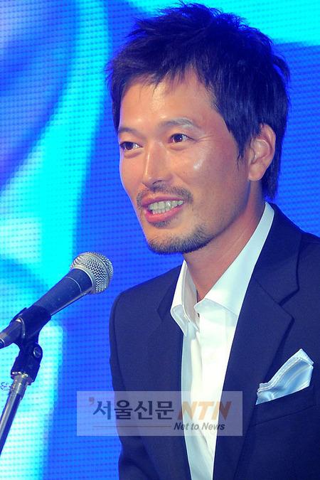 [NTN포토] 부일영화제 남우주연상 수상한 정재영