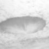 구름 사이에 뚫린 거대한 구멍 “혹시 UFO?”