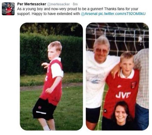 메르테사커가 재계약 발표 이후 본인 트위터에 게재한 어린 시절의 사진(메르테사커 트위터)