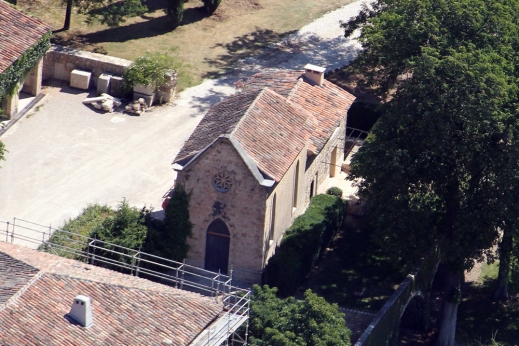 안젤리나 졸리와 브래드 피트가 결혼식을 올린 대저택 예배당