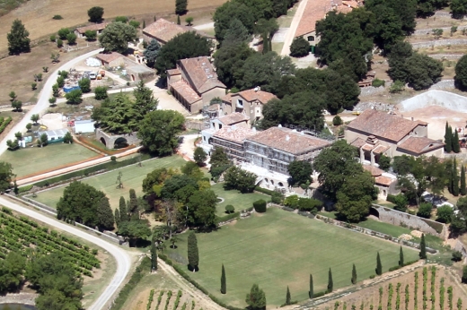 안젤리나 졸리와 브래드 피트가 결혼식을 올린 대저택 전경