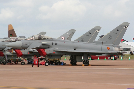 높은 획득가와 운용비 부담으로 중고 시장에 나오고 있는 유로파이터 타이푼