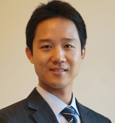 해당 그래핀 두뇌센서 개발 주역 박동욱(33) 연구원-위스콘신 대학교 메디슨 캠퍼스 전기컴퓨터학과 박사과정 해당 그래핀 두뇌센서 개발 주역 박동욱(33) 연구원-위스콘신 대학교 메디슨 캠퍼스 전기컴퓨터학과 박사과정