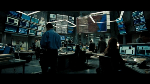 영화 다이하드 4.0에서 국가전산망을 장악한 테러리스트들