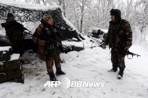 대기중인 우크라이나 군인들. ⓒ AFPBBNews=News1