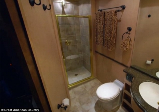 브래드 피트 트레일러