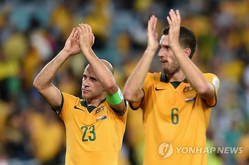 선전에 흐뭇한 호주 선수들(EPA=연합뉴스 자료사진)