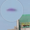‘하늘에 둥둥’ 정체불명 비행물체, TV 카메라에 포착