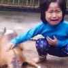 잃어버린 개가 개고기 가판대에...5세 소녀의 눈물