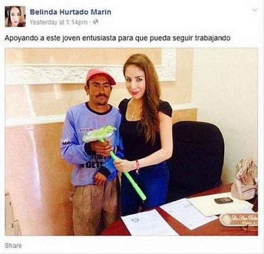 취업 못한 가장에 청소솔 증정한 여자시장