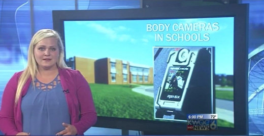보디캠 학교 도입을 보도하는 현지방송