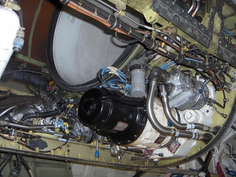 ‘범행’을 가능하게 한 F-16 엔진 재시동 장치