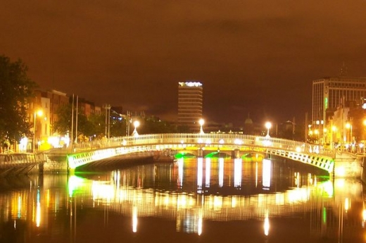 제이미 해링턴이 사람을 구한 하페니교의 모습.