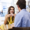 웃으며 사랑에 빠지다…유머가 연애에 중요한 이유