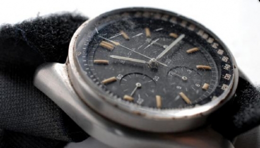 데이비드 스콧 선장이 착용한 부로바 시계.