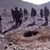 아프칸 여성, 간통 이유로 땅에 파묻혀 ‘투석형’