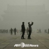 “이 자리에 천안문 있어요”…中악성스모그 사진 패러디