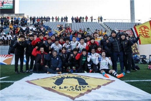 광주FC는 2014년 K리그 챌린지에서 K리그 클래식으로 승격됐다. 만약 새로운 규정을 적용한다면 광주는 승강 플레이오프에 진출조차 하지 못했을 것이다. (사진=프로축구연맹)