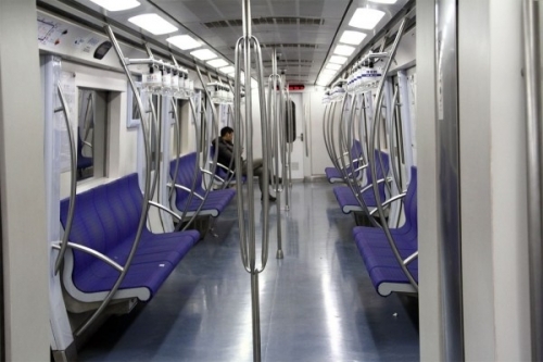 지난 6일 베이징의 지하철 내부. 텅텅 비어 있다.