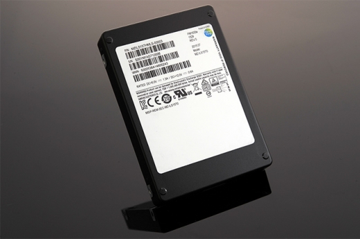 15.36TB SSD. (사진=삼성전자)