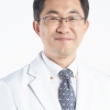 가슴, 등의 여드름은 건강이상의 시그널? 맞춤 치료법은?