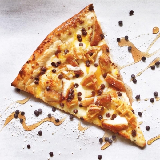 초콜릿칩 프렌치토스트 피자