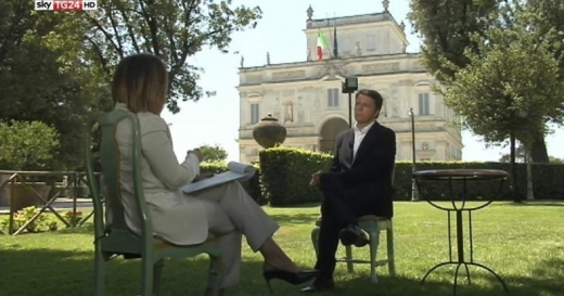 이탈리아의 마테오 렌치 총리가 지난 3일 이탈리아 TV 채널인 SkyTg 24와 인터뷰를 하고 있다. 그는 EU회원국 내에서 새로운 금융질서가 필요함을 역설하고 있다. 흔히 ‘렌치 노믹스’라고 불리우는 금융개혁은 이번 브렉시트의 역풍을 맞을 가능성이 높다.(사진=SkyTg 24 캡쳐)