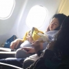 비행기 안에서 태어난 아이…100만 항공마일리지 받아