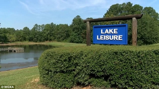 윌하이트 할아버지가 마지막 낚시를 즐긴 병원 근처 호수