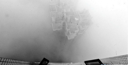 4일 고층건물에서 바라본 청두 시내, 이날 가시거리는 100m에도 미치지 못했다. (사진=사천재선)