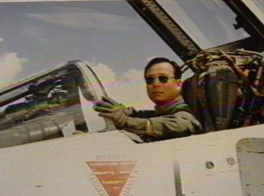 이승배 공군 대령은 1980년 3월 말 팀스피리트 작전훈련 동안 전투기를 몰던 중 직접 UFO를 목격했다고 증언했다.