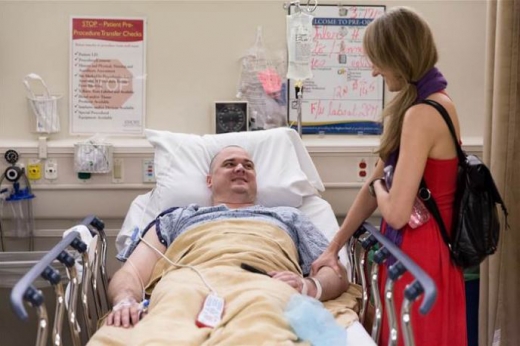 2015년 3월 뇌종양 제거 수술을 받기 전 제나와 조쉬가 함께 있는 모습.