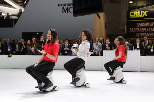 혼다가 개발한 신개념 이동수단 ‘유니커브’