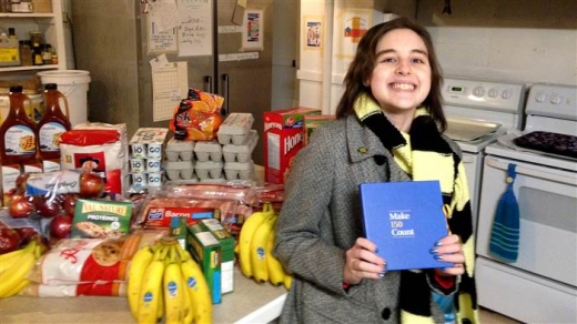 베카는 지역사회를 돕기 위해 은행에서 받은 150달러와 자신의 자금 150달러를 합해 비영리단체를 위한 아침식사를 구매했다. (사진=엔비씨)