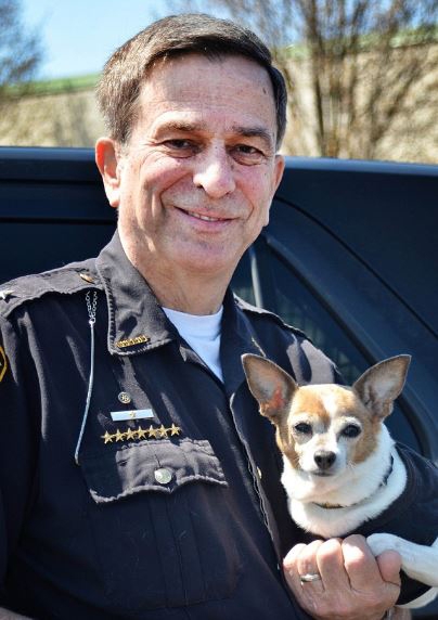 10년 지기 파트너 댄 맥크렐랜드와 미지의 모습.