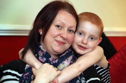 모녀는 자신들의 이야기를 통해 같은 고통을 겪고있는 많은 가족들이 희망을 갖길 바란다. (사진=더썬)