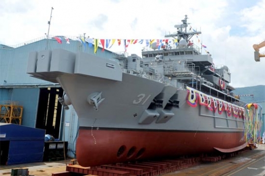 해군의 최신형 구조함 통영함.(사진=해군 제공)