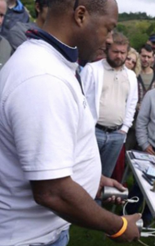 ‘소변 테라피’를 시작하기 이전의 데이브의 모습