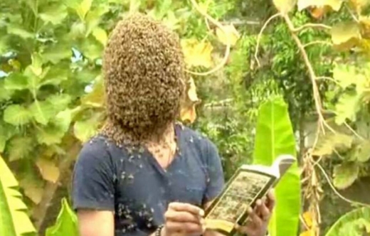 네이처는 앞이 안보일법한데도 일상생활을 무리없이 소화 가능하다고 주장했다. (사진=데일리메일 캡쳐)