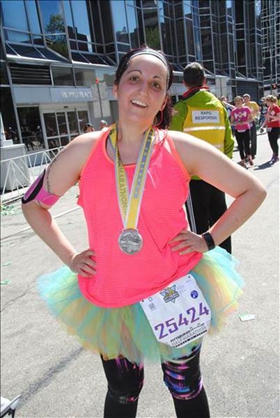 100kg에 육박하는 셀드로는 동료를 위하는 따뜻한 이타심으로 하프마라톤 완주라는 놀라운 성과를 이뤄냈다. (사진=레베카 셀드로)