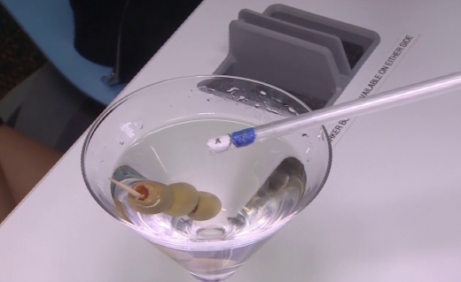 미국 17세 고등학생 3명이 만든 스마트 빨대