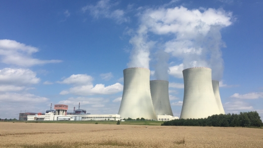 체코 남보헤미아지역에 있는 테머린(Temel&iacute;n)원자력 발전소의 모습. (사진=포토리아)